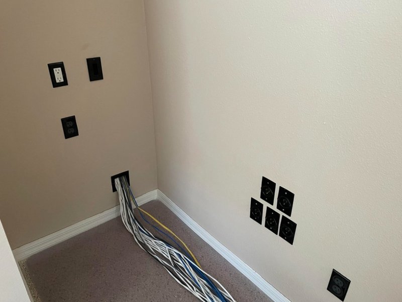 Structured Media Wiring Hub