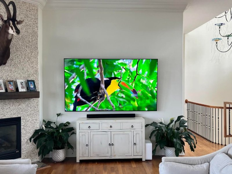 Wire-Free Living Room TV Installation