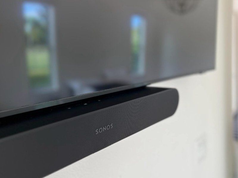 Sonos Soundbar Below Wall-Mounted TV